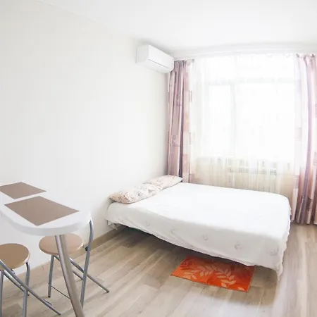 Easystay Inn Киев Экстерьер фото